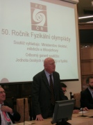 26. 2. 2009, 19:29:24 &ndash; Hostitel prof. Václav Pačes