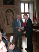 1. 3. 2009, 11:30:28 &ndash; S úsměvem a úctou 
